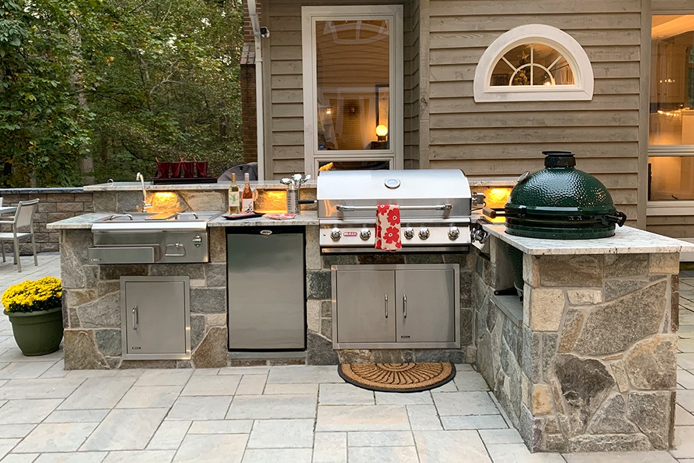 Outdoor Kitchens